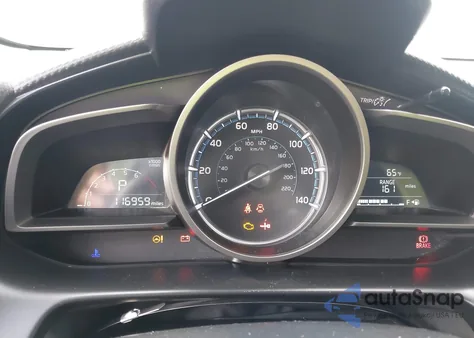 2019 Toyota Yaris Le z USA, uszkodzony, nr VIN 3MYDLBYV9KY520812